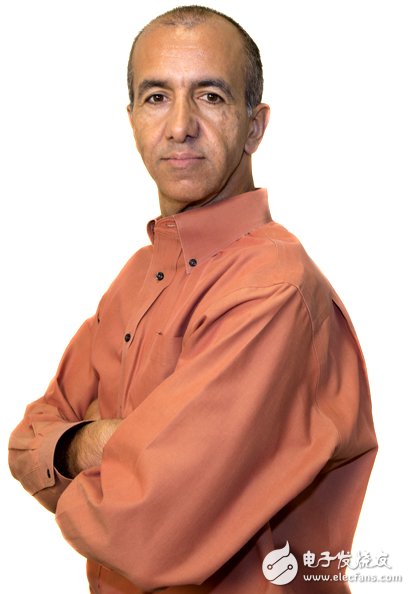 萊迪思半導(dǎo)體通訊及工業(yè)部門高級總監(jiān)Jim Tavacoli表示，機(jī)器視覺將結(jié)合工業(yè)控制系統(tǒng)分析數(shù)據(jù)，從而實現(xiàn)更為高效的工業(yè)系統(tǒng)。