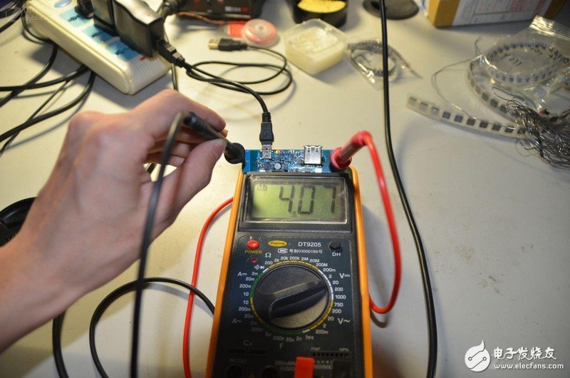 顛覆想象！專業(yè)工程師制作的DIY多功能移動(dòng)電源