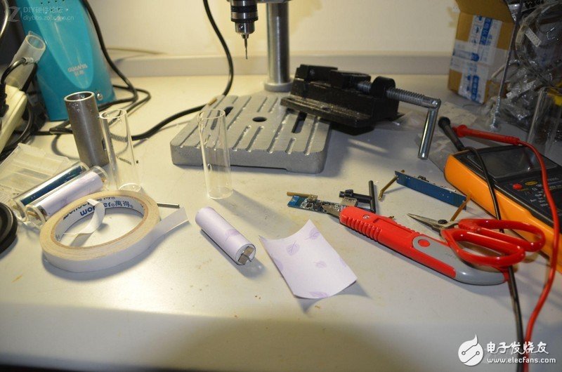 顛覆想象！專業(yè)工程師制作的DIY多功能移動(dòng)電源