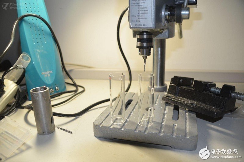 顛覆想象！專業(yè)工程師制作的DIY多功能移動(dòng)電源