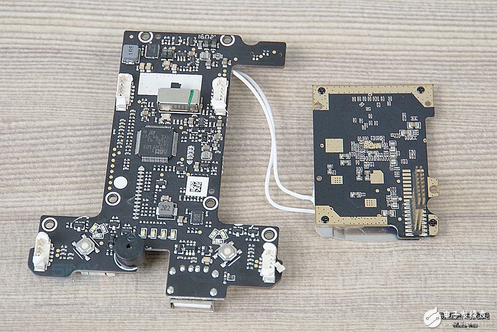 小米無人機(jī)對(duì)比精靈3s拆解