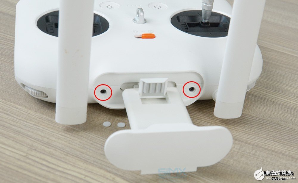 小米無人機(jī)對(duì)比精靈3s拆解