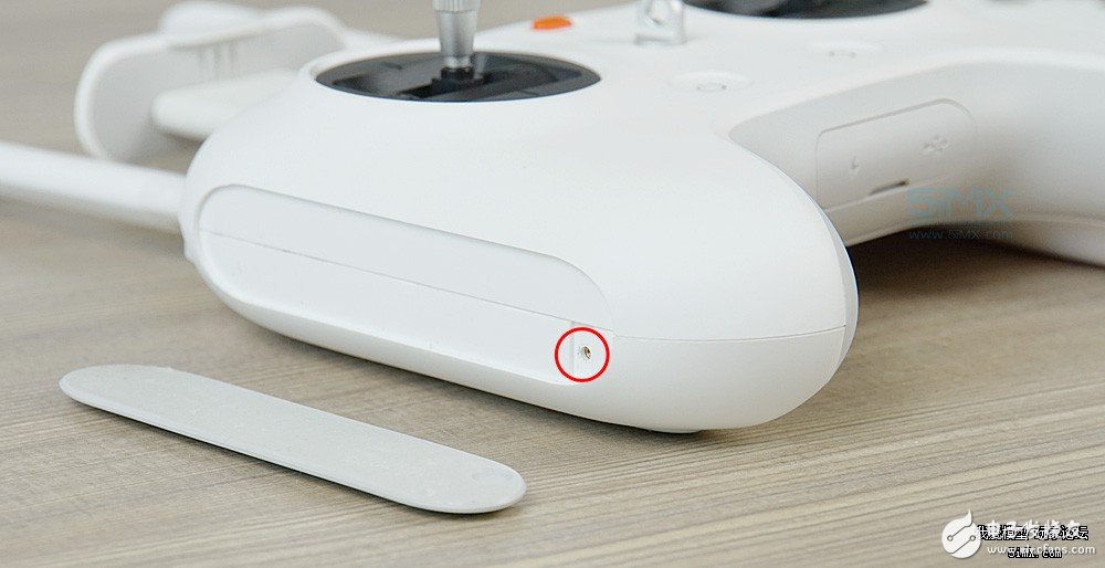 小米無人機(jī)對(duì)比精靈3s拆解