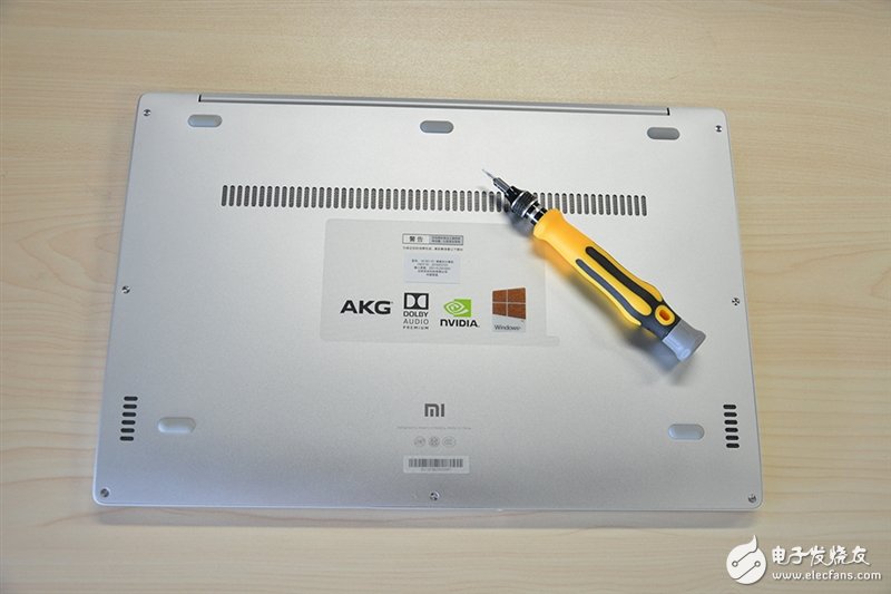 小米筆記本Air首發(fā)拆解：做工用料堪稱一流！