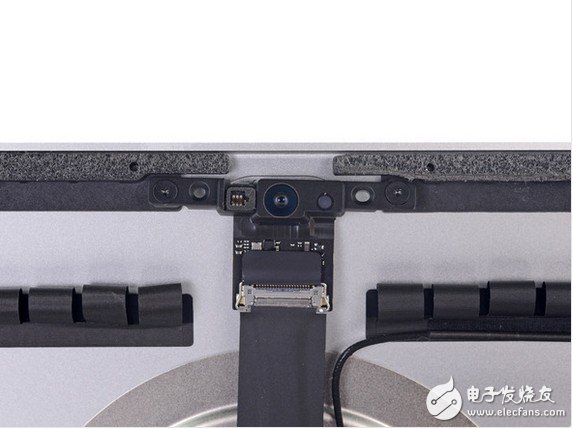 21.5寸4K iMac拆解大曝光，內(nèi)部芯片一覽！