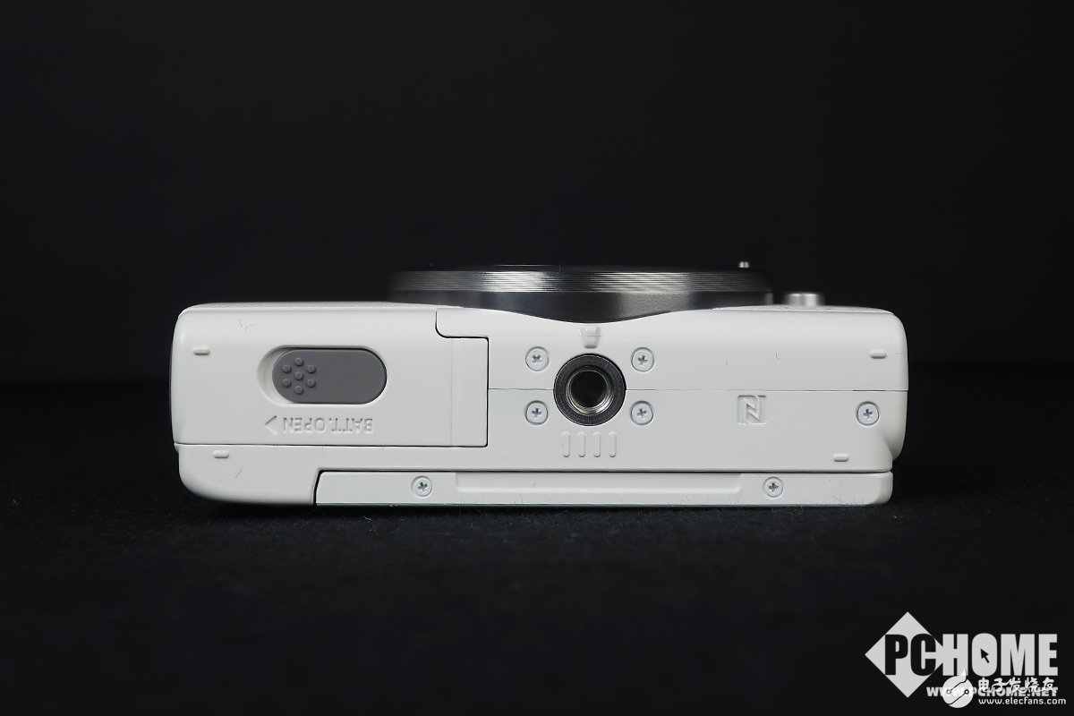 換一種色彩感受世界 佳能EOS M100開(kāi)箱