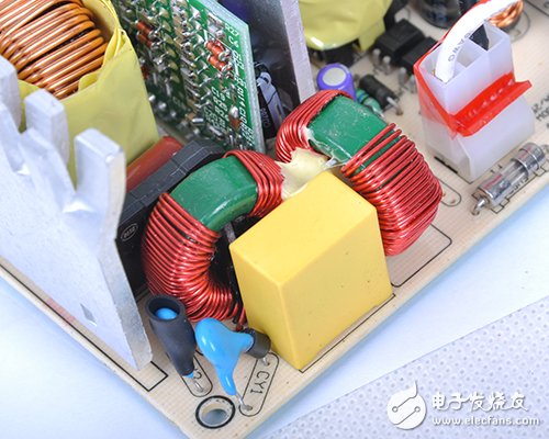 應(yīng)用攢機變頻節(jié)能 鑫谷 勁翔400A賞析