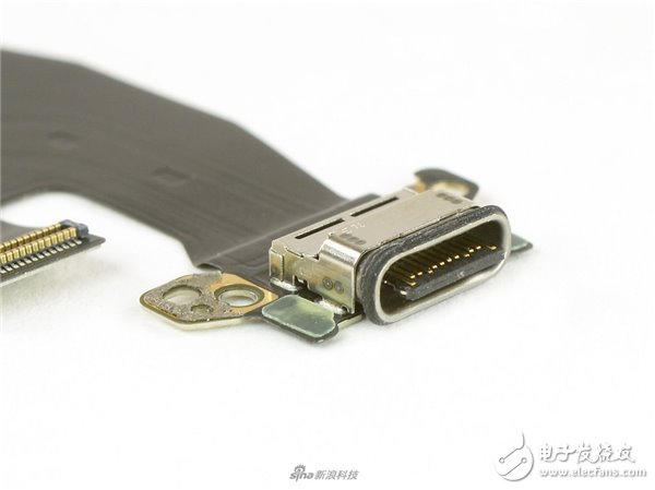 iFixit拆解華為Mate 10 Pro：國(guó)產(chǎn)旗艦內(nèi)涵豐富