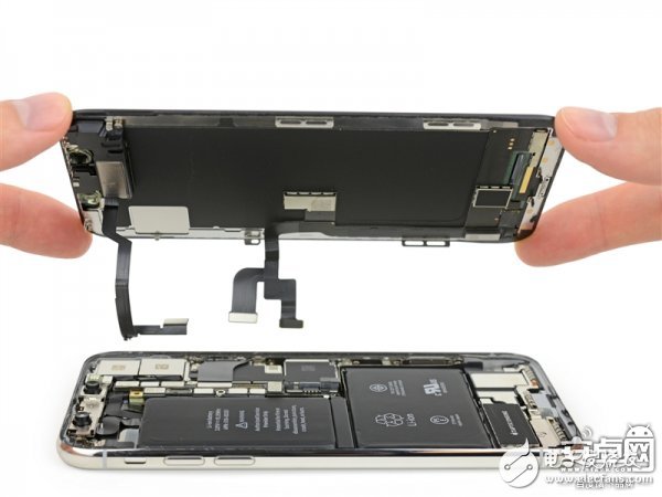 iPhone X最專業(yè)深度拆解！驚現(xiàn)神秘芯片