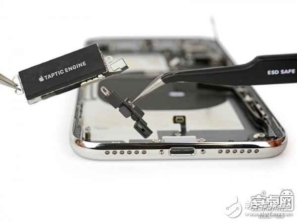 iPhone X最專業(yè)深度拆解！驚現(xiàn)神秘芯片