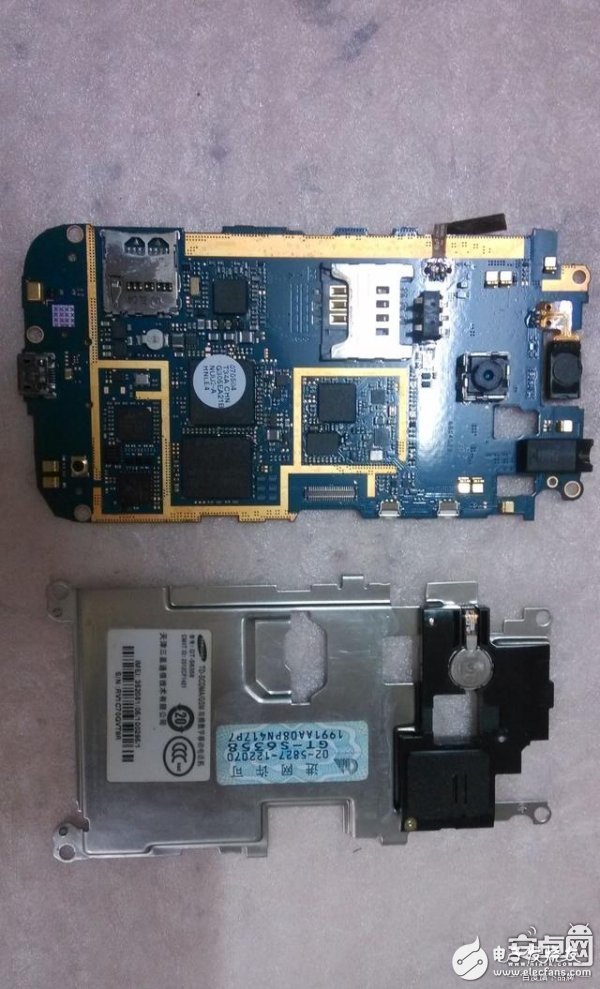 三星S6358手機(jī)拆機(jī)圖解