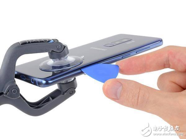 Galaxy S9拆解報(bào)告出爐：可變光圈原來(lái)是這樣實(shí)現(xiàn)的！