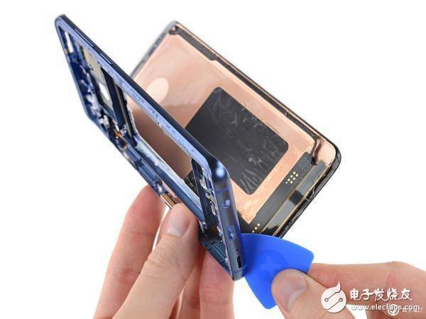 Galaxy S9拆解報(bào)告出爐：可變光圈原來(lái)是這樣實(shí)現(xiàn)的！